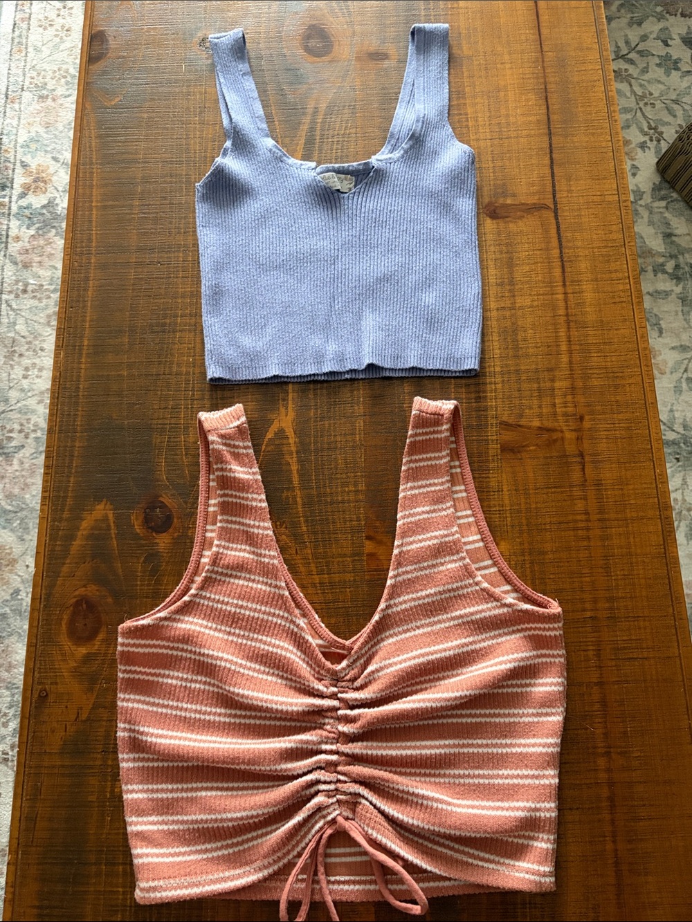 Ruched Cropped Tank Top Set (2 Tops) Medium - Picture 3 of 11